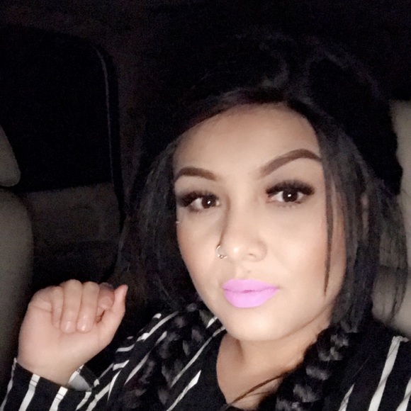 Meet your Posher, Perla - Picture 1 of 1